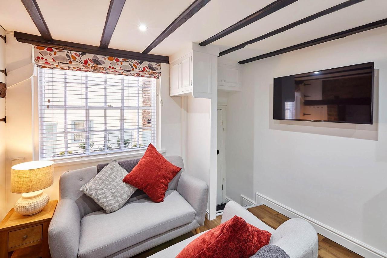Host & - Thimble Holiday home Whitby